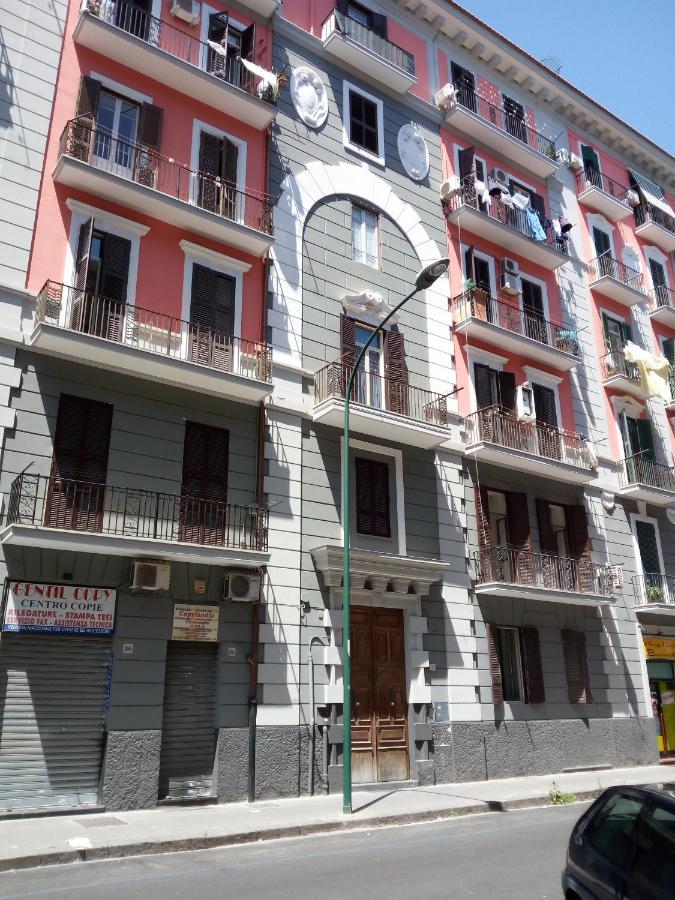 Chiarini22 Apartments Napoli Ngoại thất bức ảnh