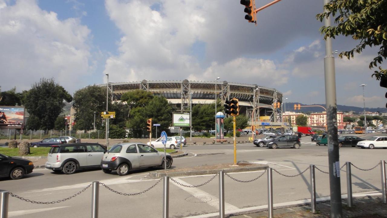 Chiarini22 Apartments Napoli Ngoại thất bức ảnh