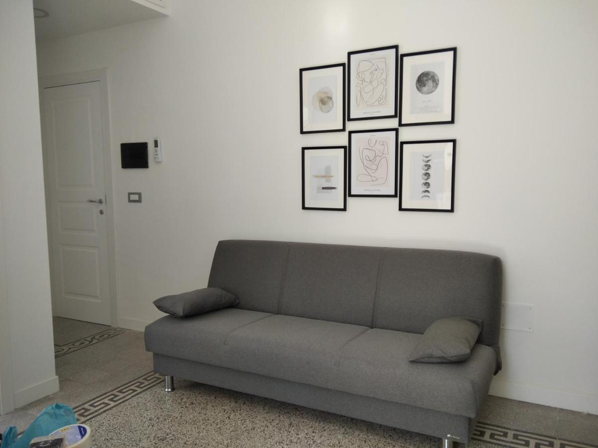 Chiarini22 Apartments Napoli Ngoại thất bức ảnh