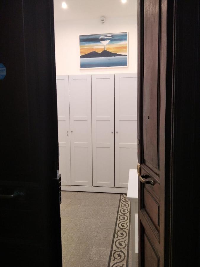 Chiarini22 Apartments Napoli Ngoại thất bức ảnh